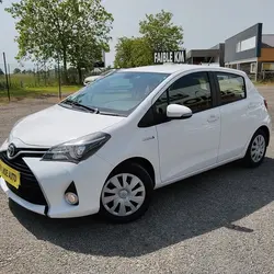 Toyota Yaris 1.5 VVTI HSD EH HYBRID 100H E-CVT 100 CH DYNAMIC Domloup