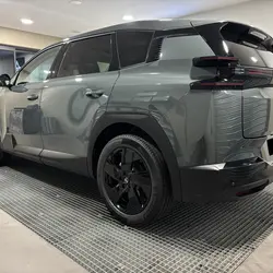 Citroen C5 Aircross 1.2 HYBRIDE 145 MAX BOITE AUTOMATIQUE - CUIR NOIR+TOIT PANO occasion - Montaigu-Vend&eacute;e - photo 3/30
