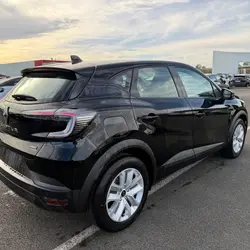 Renault Captur 1.8 E-TECH FULL HYBRID 160CH EVOLUTION - 26 occasion - M&eacute;rignac - photo 3/27