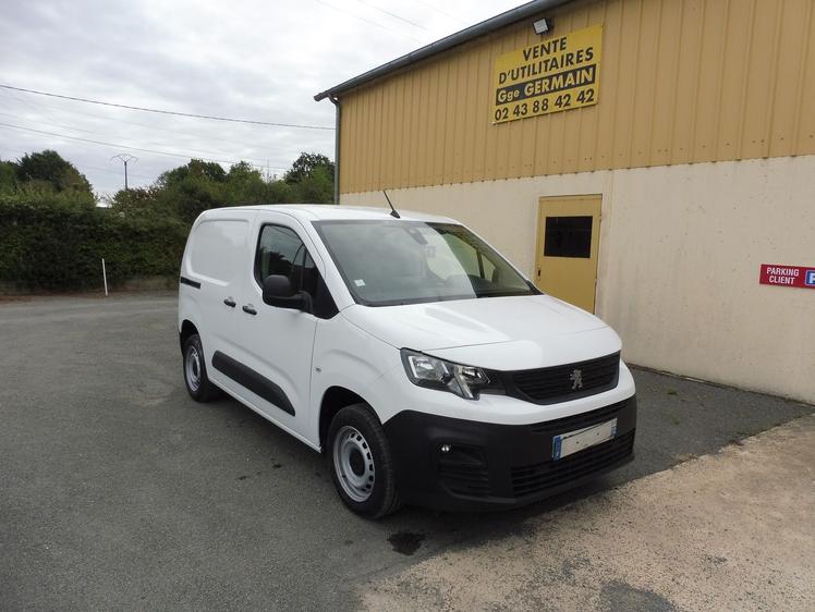 Peugeot Partner  - 14 040 €