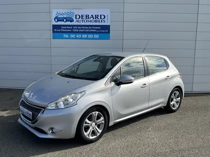 Peugeot 208 - 1.6 E-HDI FAP ALLURE 5P - 8 990 €