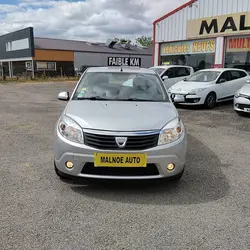 Dacia Sandero 1.2 I 75 CH LAUREATE Domloup