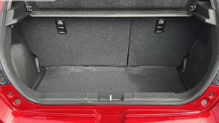 Suzuki Swift  - photo 3