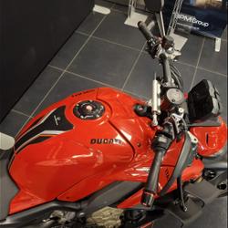 Ducati Streetfighter 1103 V4 S 2023 occasion - Theix-Noyalo - photo 3/5