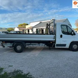 Peugeot Boxer BLUEHDI 130 S&S PRO SR 435 L4 2 portes (f&eacute;vr. 2018) (co2 169) occasion - Marseille 13e Arrondissement - photo 3/23