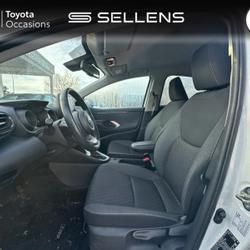 Toyota Yaris 116h Design 5p MY22 Fr&eacute;jus