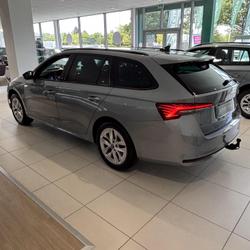 Skoda Octavia Combi Octavia Combi 1.5 TSI Hybrid 150 ch ACT DSG7 Clever Troyes