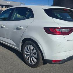 Renault Megane 4 1.5 Blue DCI 95CH Quimperl&eacute;