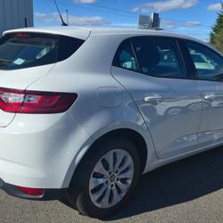 Renault Megane 4 1.5 Blue DCI 95CH Quimperl&eacute;