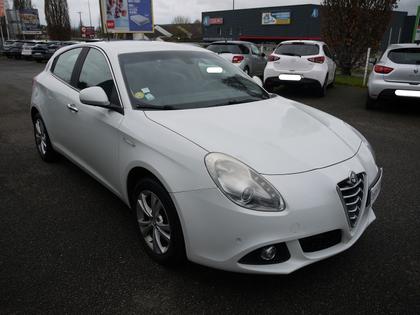 Alfa Romeo Giulietta - 2.0 JTDM 175CH DISTINCTIVE BUSINESS STOP&START TCT - 7 290 €