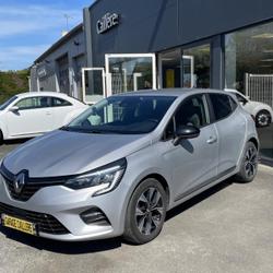 Renault Clio 5 1.5 Blue dCi 100ch Evolution Segr&eacute;-en-Anjou Bleu