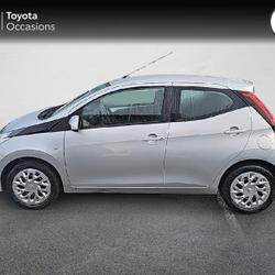 Toyota Aygo 1.0 VVT-i 72ch x-play x-app 5p MC18 Sabl&eacute;-sur-Sarthe