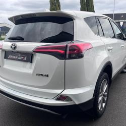 Toyota RAV4 143 D-4D DESIGN 2WD D&eacute;mouville