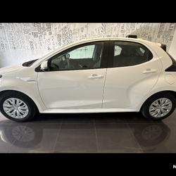 Toyota Yaris Yaris Hybride 116h Dynamic Business + Stage Hybrid Academy Saint-Maximin