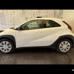 Toyota Aygo X Aygo X 1.0 VVT-i 72 S-CVT Dynamic Saint-Maximin
