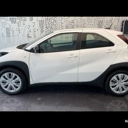 Toyota Aygo X 1.0 VVT-i 72 S-CVT Dynamic occasion - Saint-Maximin - photo 2/32