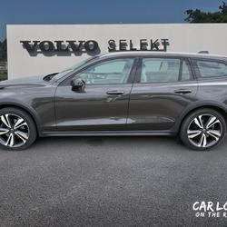 Volvo V60 V60 B4 AWD 197 ch Geartronic 8 Cross Country Pro Cesson-S&eacute;vign&eacute;