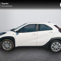 Toyota Aygo X 1.0 VVT-i 72ch Dynamic N&icirc;mes