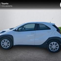 Toyota Aygo X 1.0 VVT-i 72ch Dynamic N&icirc;mes