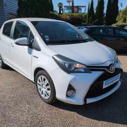 Toyota Yaris HSD 100h Dynamic 5p N&icirc;mes