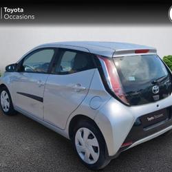Toyota Aygo 1.0 VVT-i 69ch x-play 5p N&icirc;mes