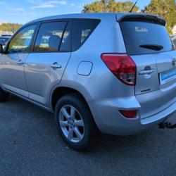 Toyota RAV4 136 D-4D Life occasion - N&icirc;mes - photo 3/25