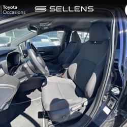 Toyota Corolla 122h Dynamic Business + Programme Beyond Zero Academy MY22 Fr&eacute;jus