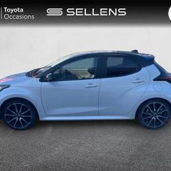 Toyota Yaris 116h GR Sport 5p MY22 Fr&eacute;jus