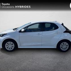 Toyota Yaris 116h Dynamic Business 5p + Programme Beyond Zero Academy MY22 Le Mans