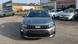 Dacia Sandero  - photo 1