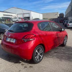 Peugeot 208 1.2 PureTech 82cv TOIT PANORAMIQUE / CLIM AUTO / CAMERA DE RECUL / JANTES 16" / KIT COURROIE... occasion - Saleux - photo 3/10
