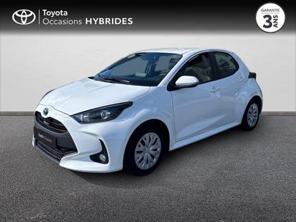 Toyota Yaris - 116h Dynamic Business 5p + Programme Beyond Zero Academy MY21 - 14 990 €