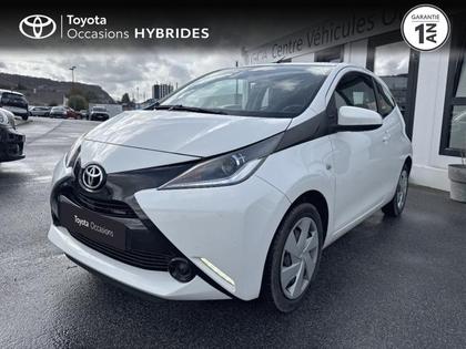 Toyota Aygo - 1.0 VVT-i 72ch x-play 3p - 8 990 €