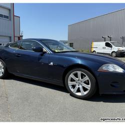 Jaguar XK COUPE 4.2 V8 298CH BVA6 | GARANTIE 6 MOIS Pont-Saint-Martin