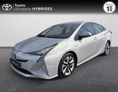 Toyota Prius V