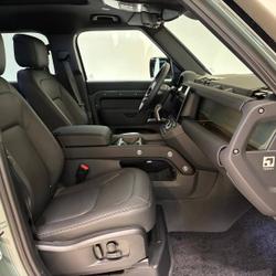 Land Rover Defender 110 2.0 P300e PHEV Trophy Edition Keswick Green Vannes