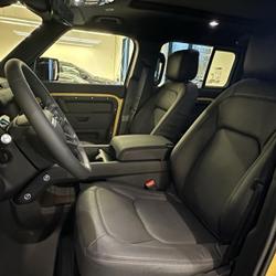 Land Rover Defender 110 2.0 P300e PHEV Trophy Edition Deep Sandglow Saint-Herblain