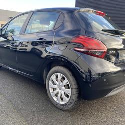 Peugeot 208 1.6 BlueHDi 75ch Active 5p Quimperl&eacute;
