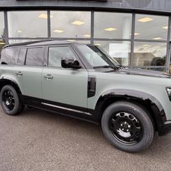 Land Rover Defender 110 2.0 P300e PHEV Trophy Edition Keswick Green Cesson-S&eacute;vign&eacute;