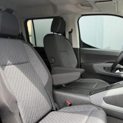 Peugeot Rifter M 1.5 BlueHDI 130 EAT8 Allure Ponts