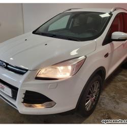 Ford Kuga 2.0L TDCI 140 FAP 4X4 BOITE AUTO POWERSHIFT TITANIUM Chambray-l&egrave;s-Tours