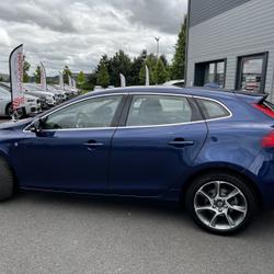 Volvo V40 D3 150CH MOMENTUM D&eacute;mouville