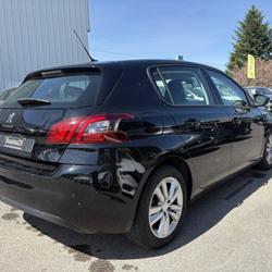 Peugeot 308 III Phase 1 II 1.5 BlueHDi 130ch S&S Active Business Quimperl&eacute;