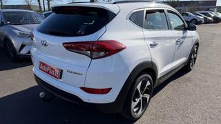 Hyundai Tucson  - photo 1