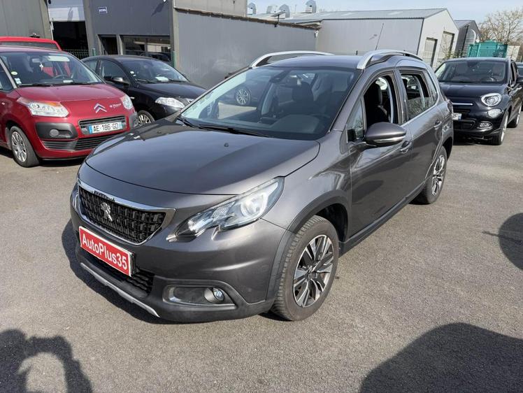 Peugeot 2008  - Puretech - 6 490 €