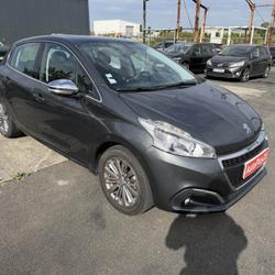 Peugeot 208 1.2i PureTech 12V - 82  BERLINE Allure PHASE 2 Br&eacute;al-sous-Montfort