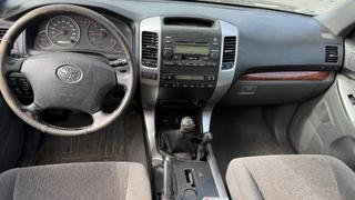 Toyota Land Cruiser  - photo 4
