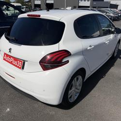 Peugeot 208 1.2i PureTech 12V - 82  BERLINE Active PHASE 2 Br&eacute;al-sous-Montfort