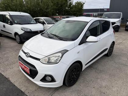 Hyundai i10 - 1.0 II 2014 BERLINE Initia PHASE 2 - 7 990 €