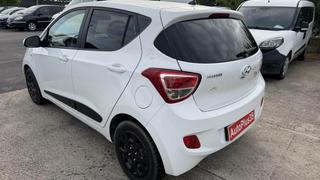 Hyundai i10  - photo 3